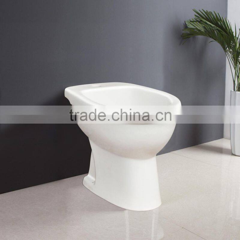 2016 new type ceramic bidet