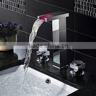 Antique China 3 Hole Brass LED Wash Basin Faucet
