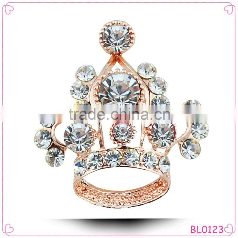 Vintage Prince Queen Crown Crystal Rhinestone Pin Brooch Noble Brooch