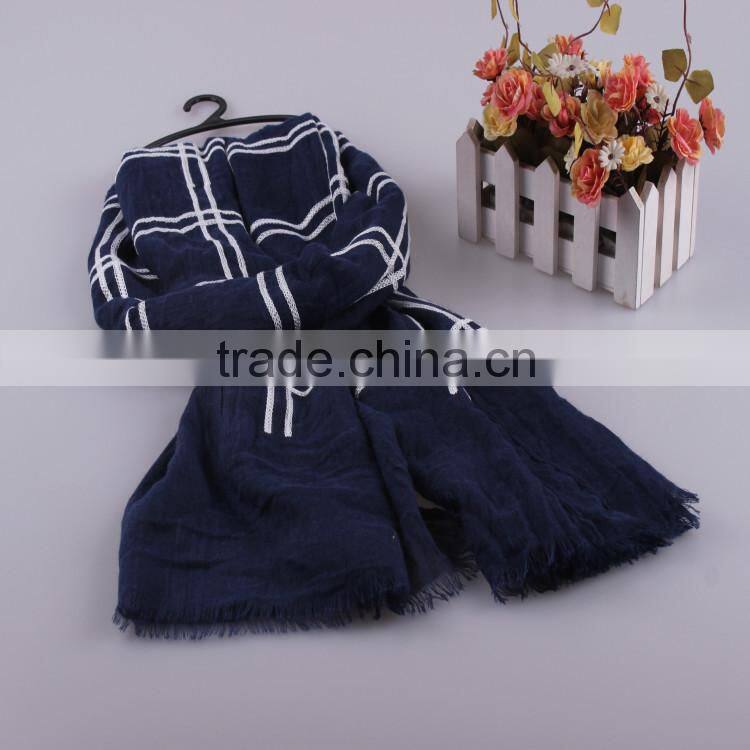 Wholesale Korean Fashion Woman Checked Plaid Embroidery Design Tassel Wide Voile Cotton Scarf