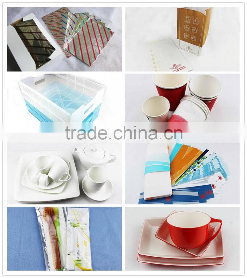 Disposable salt and pepper shaker/salt and pepper shaker