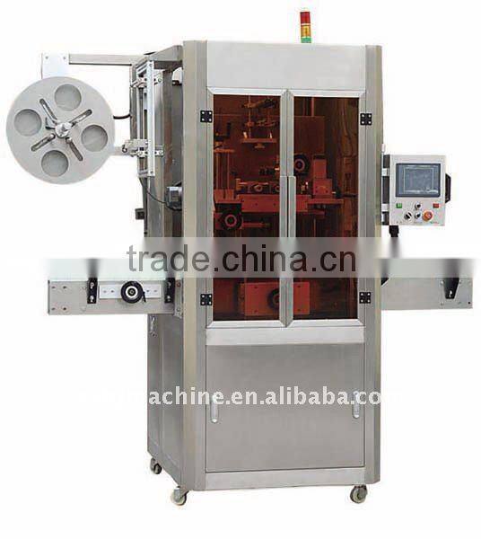 Automatic sleeve labeling machine
