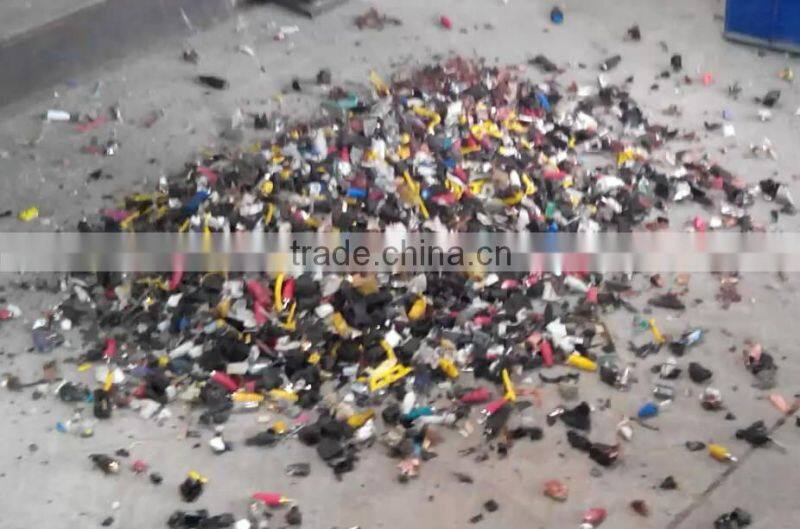 industrial plastic bottle / CD / Paper / Aluminium Cans Shredder