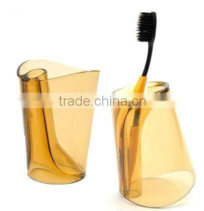 Toothbrush holder and cup suit/hotel toothbrush set