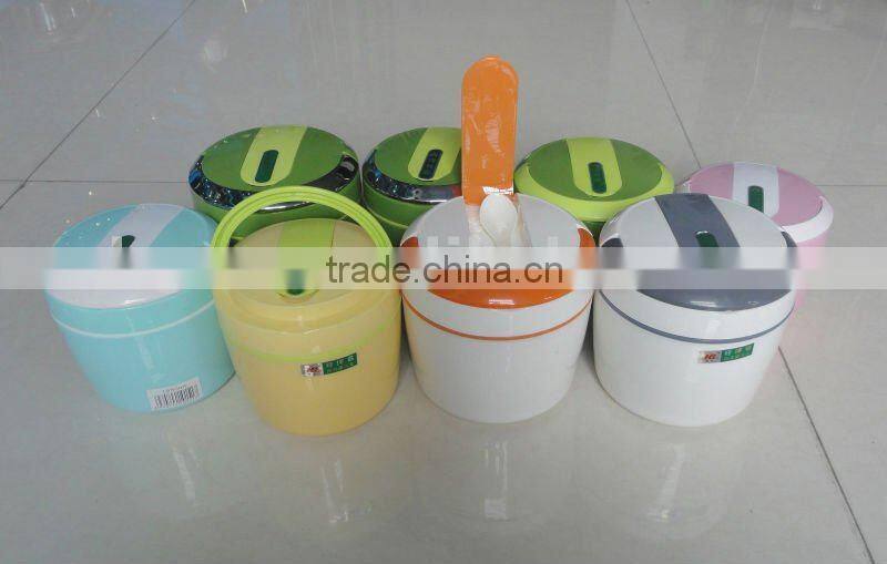 Ceramic dinnerware set