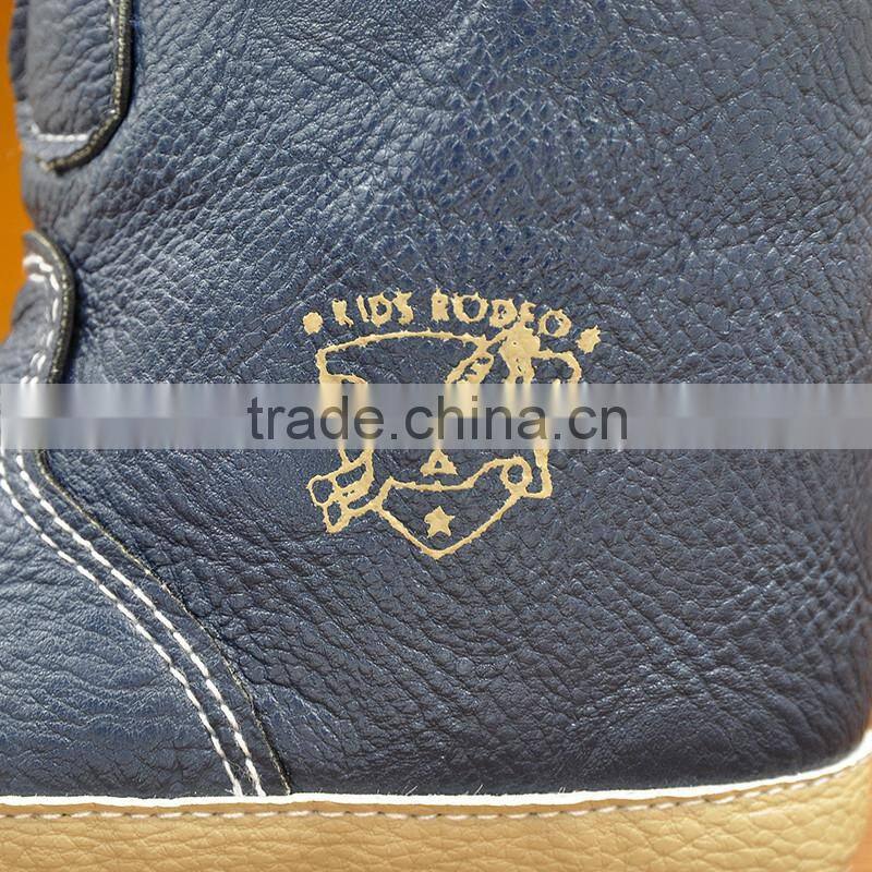 2016 Hot selling new design add plush warm baby winter leather boots shoes in bulk