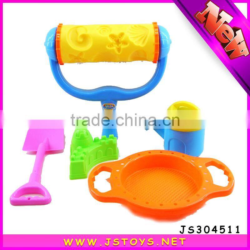 2015 new and hot toys plastic sand beach toys set for kids