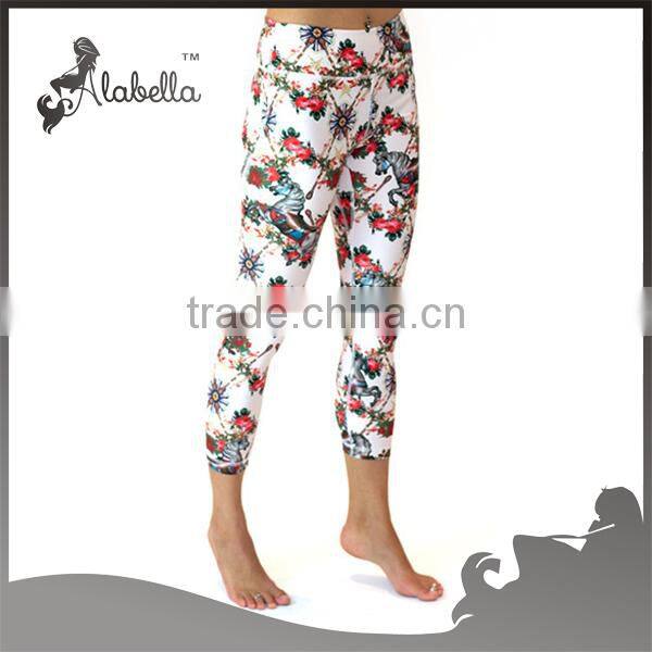 New fashion design yoga capri tight printed floral yoga capri for women