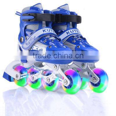 WSJX18 Wholesale sport shoes and sneakers retractable wheel led shoes india for kids
