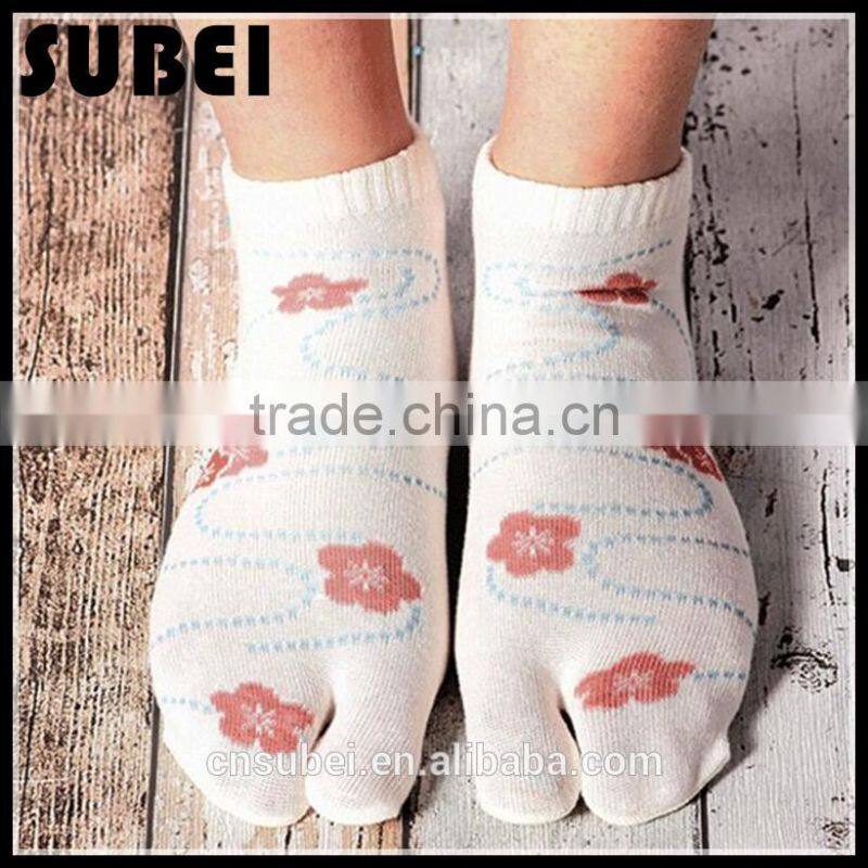 Flowers pattern socks, cute 2 toe socks