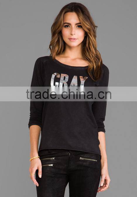 Metallic foil graphic rolled hem t-shirts