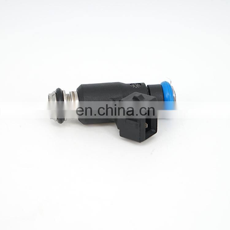 Auto engine parts 28101891A For Geely MK1 MK2 MK-Cross Gasoline Fuel Injector Nozzle