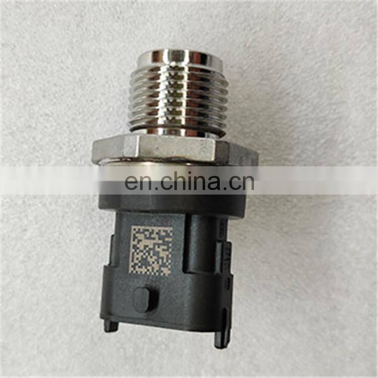 ISDE QSB6.7 Engine Common Rail Fuel Pressure Sensor 0281002937 5260246