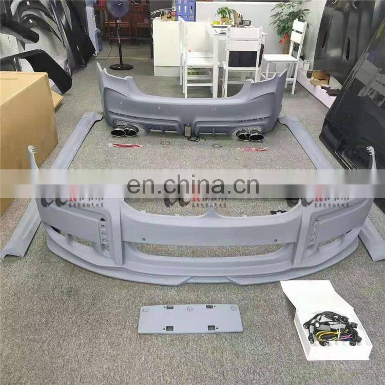 Plastic good fitment WD body kit for BMW 5 series G30 38 front rear bumper side skirts led light