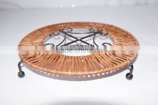 Handmade Kitchen Wicker & Wire Trivet