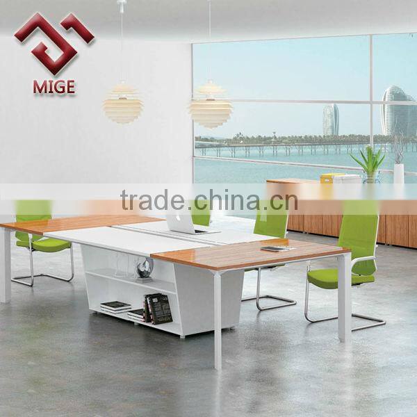 Quality Finishing 2.4m Oak Meeting Table