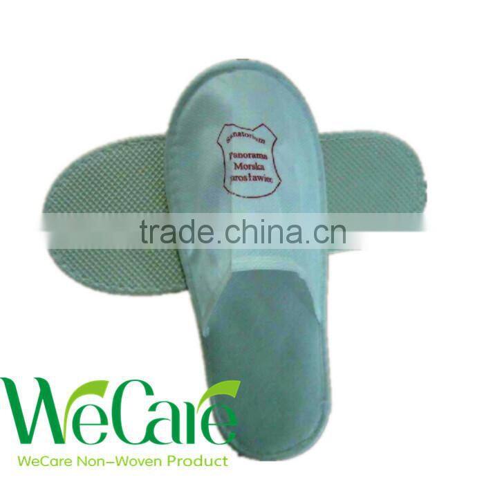 Cheap disposable non woven indoor hotel slippers with logo printed