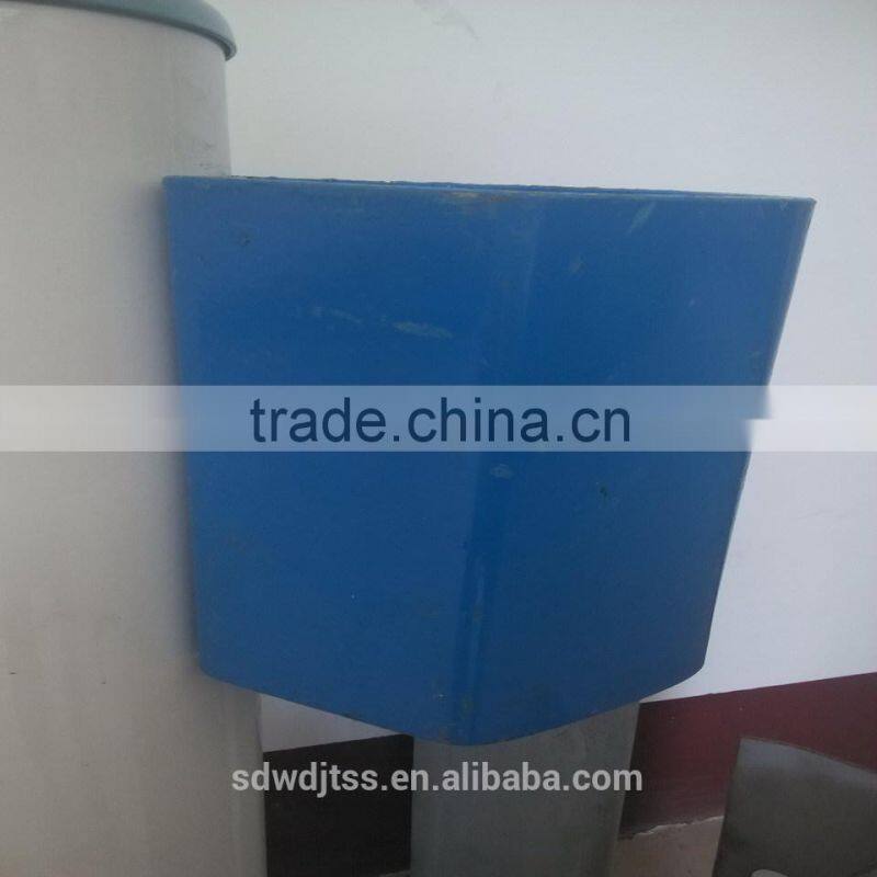Highway guardrail panel special spray prevention block