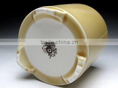 Kohgen Koh Cafe`s Original ceramic incense burner yellow, seto ware