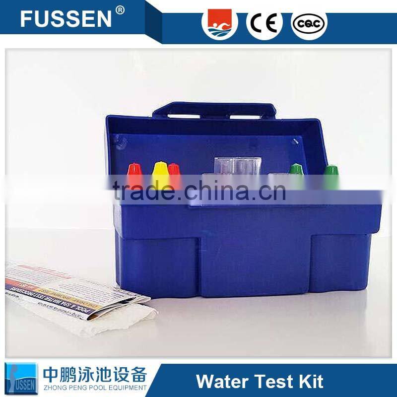 Two way swimming pool test kit for chlorine and PH