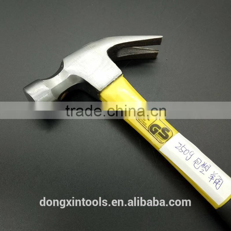 claw hammer with plastic handle