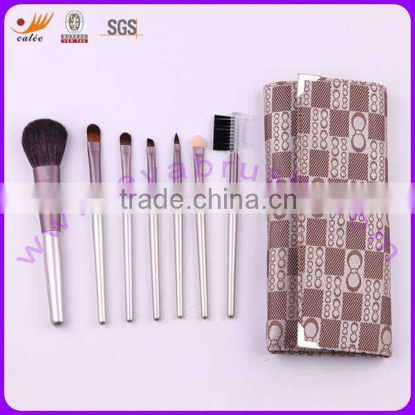 Seven-piece Makeup/Cosmetic Brush Set Wooden Handle