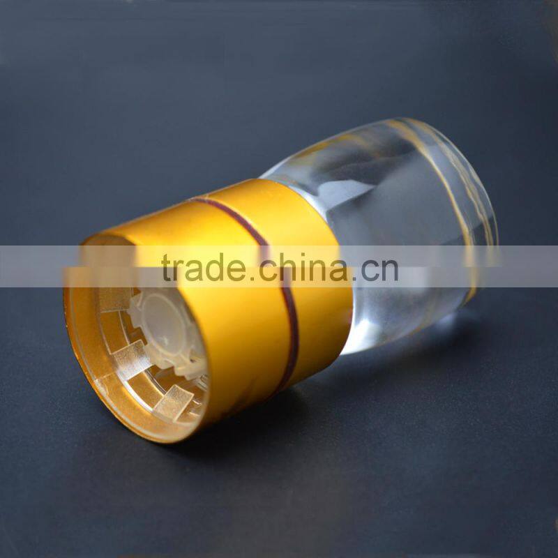 Crystal wine glass bottle cap with aluminum screw cap