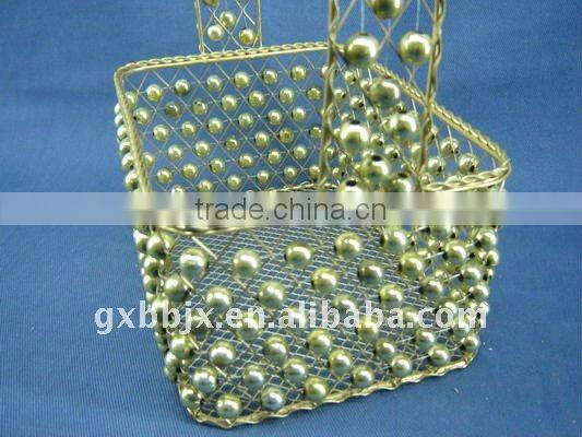 Rectangle gold wire decorative with pearl storage basket