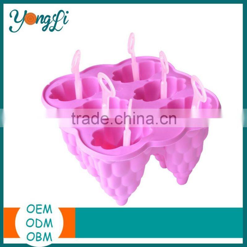 Fda/Lfgb/Sgs Standard New Arrival Chess Ice Cube Tray