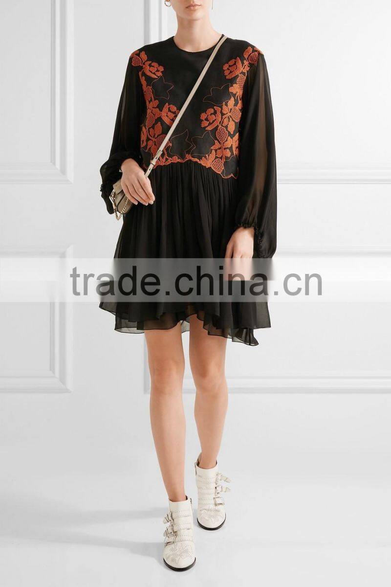 New Style Bohemian Floral Embroidery Design Embroidered Linen And Silk-Chiffon Long Billowy Sleeves Mini Dress 2017 HSD5908