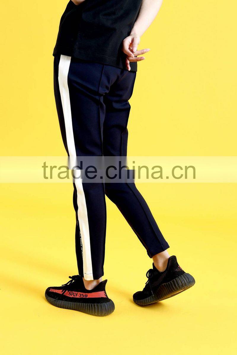 2017 fashion women fitness joggers track pants with embroidery logo