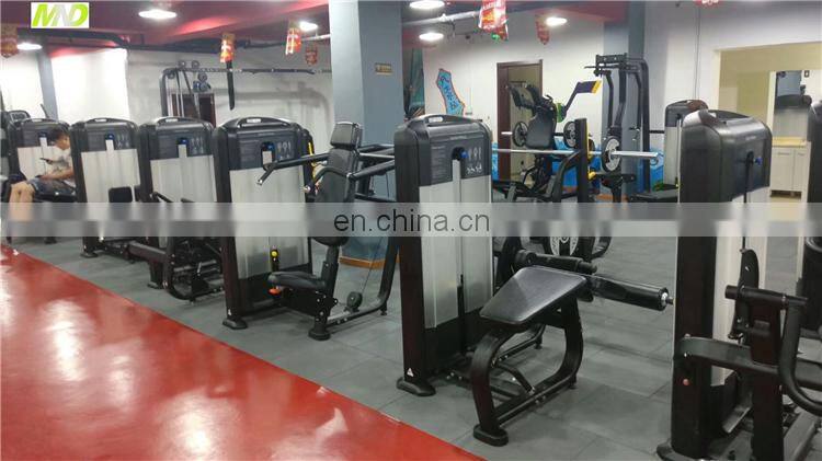 Sport Equipment Commercial Gym Fitness Equipment 70 Degree Incline Linear Bearings Smith Machine