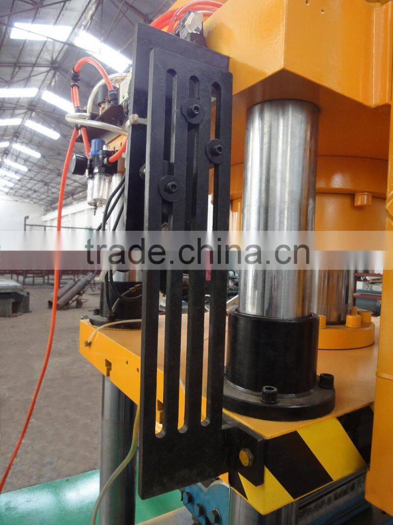 Semi-auto press machine