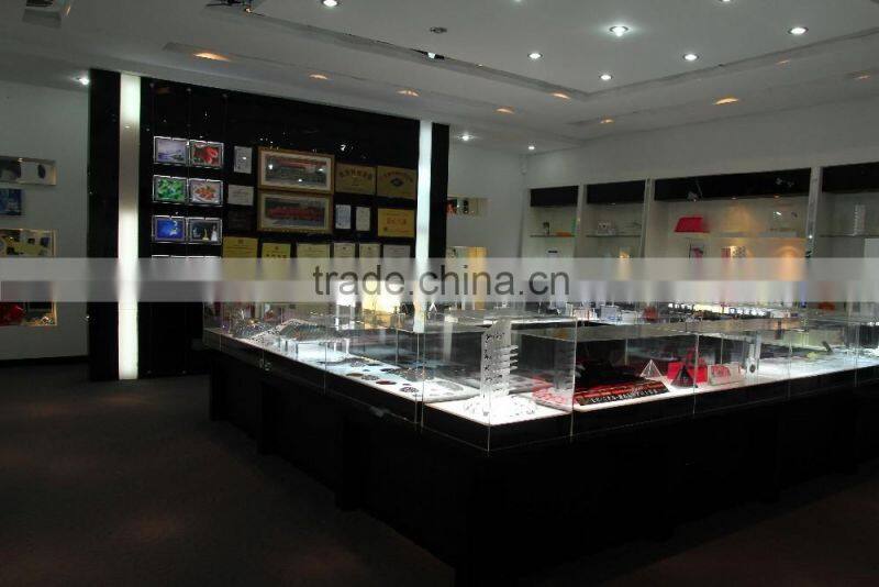 2016 Necklace Glossy Finish Wooden Box