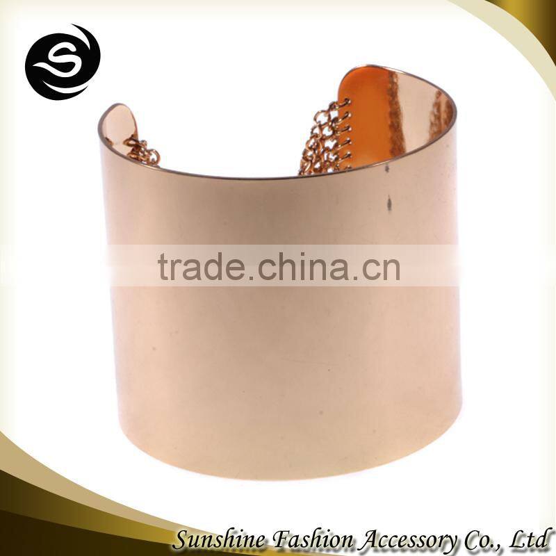 Bangles for 2015 latest design vogue jewellery bangle plated in gold Fine jewelry display manufactured in Yiwu China