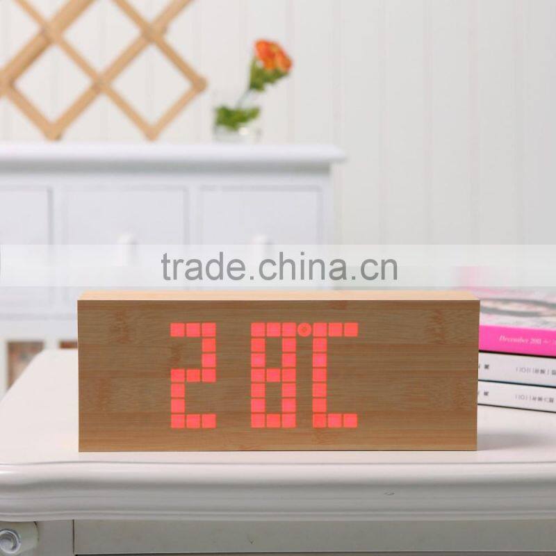 2016 hot sale digital clock home decor LED clcok fashion wood clock table clock with high quality with Dot matrix display