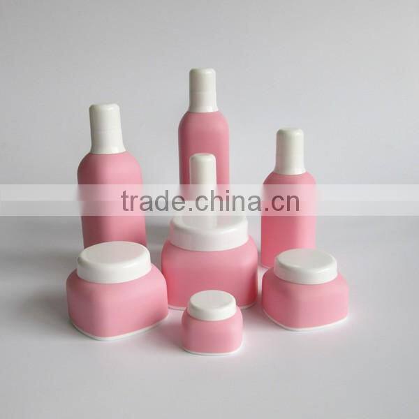 Latest and unique design round plastic cosmetic bottle for packaging with high quality for lotion cream from China