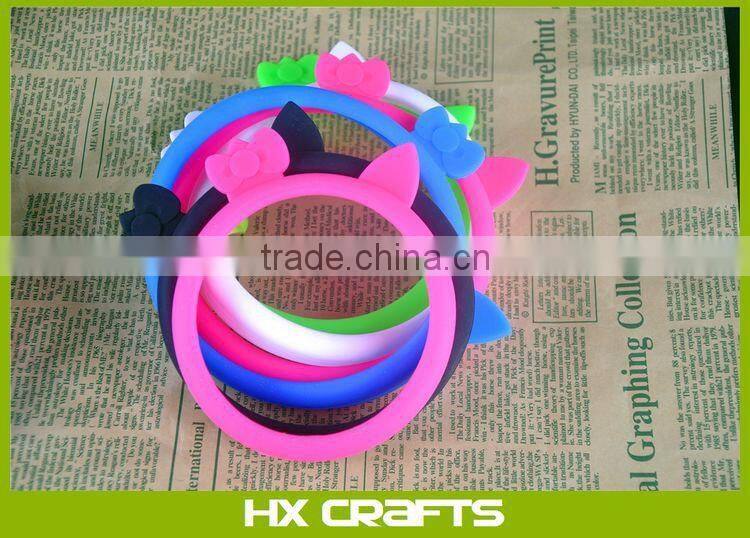 Circle frame china wholesale market silicone case to protect 4" smart phone&7"