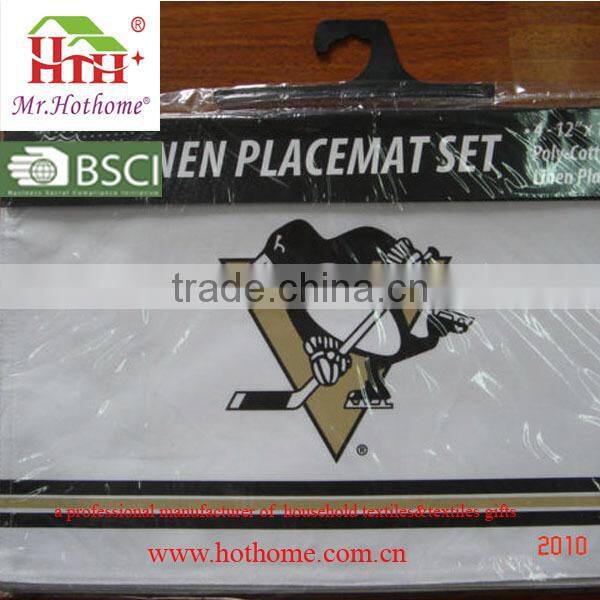 2016 Christmas Design Red Place Mat