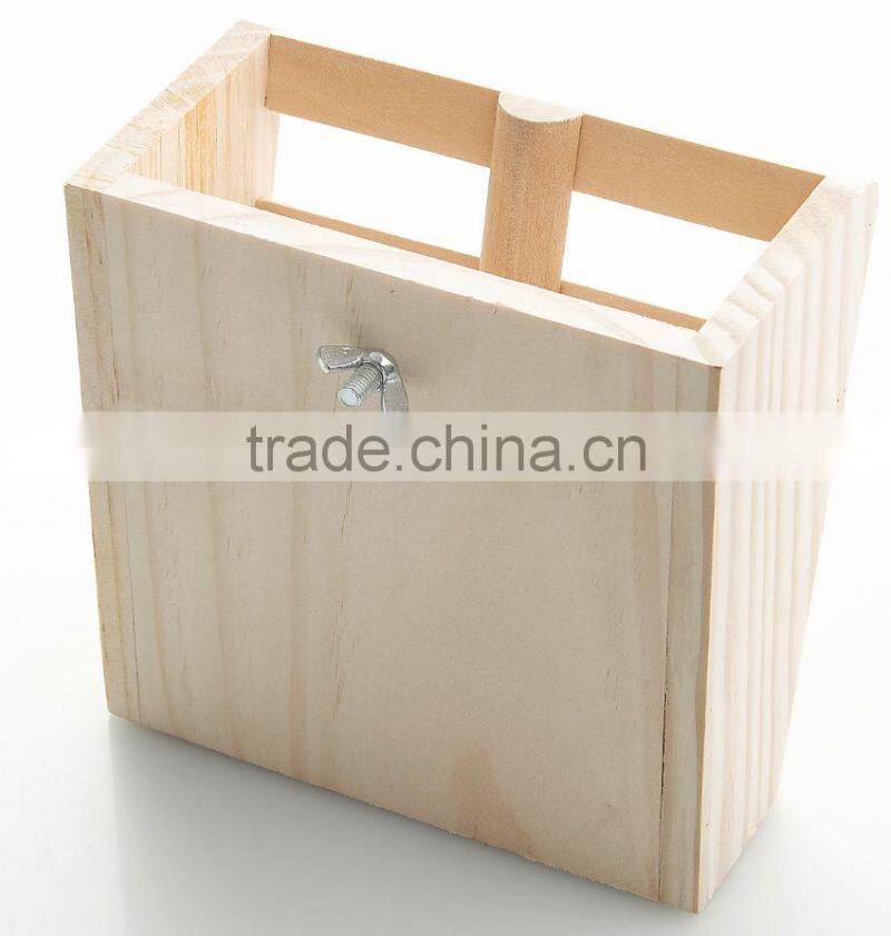 carnopet rabbit wooden stable grass feeder