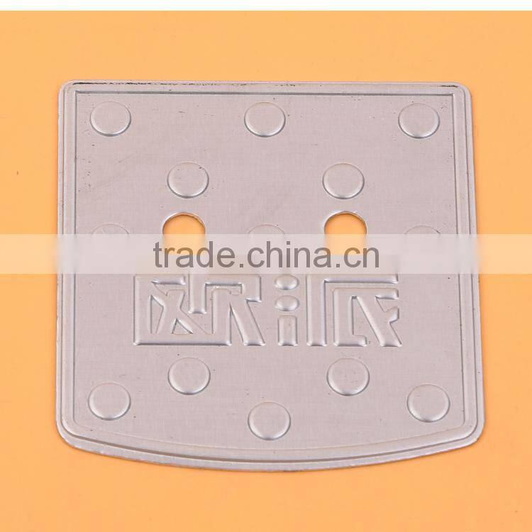 Low MOQ cheap factory price aluminum logo custom shape metal tag