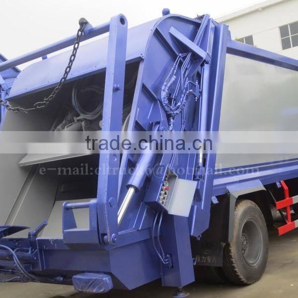 DONGFENG 4*2 New Design Garbage compactor truck 12m3 with swing arm