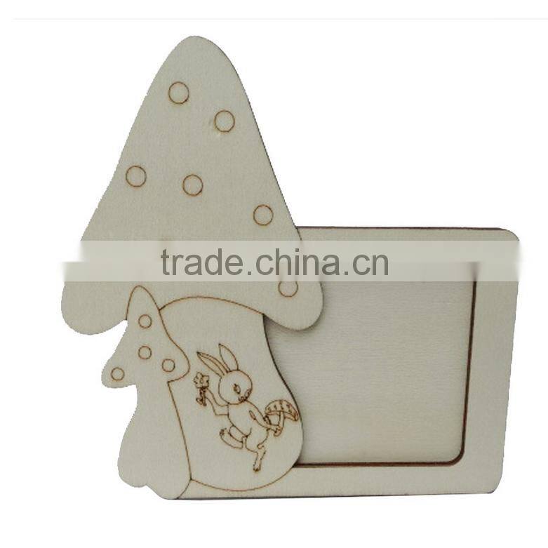 2017 Cheap beautiful Customized Design Wooden Photo Frame