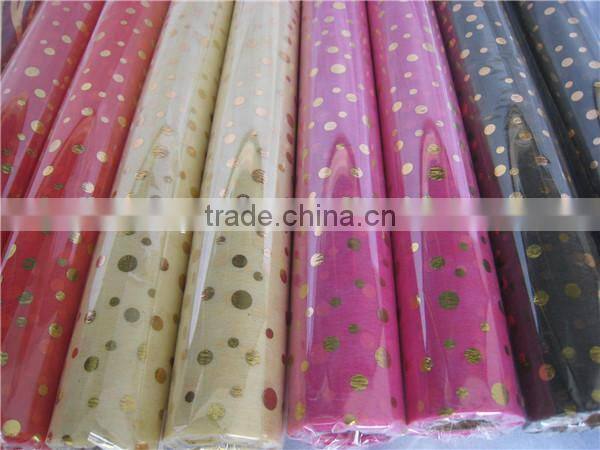 Dot design non woven cheap dining table runner