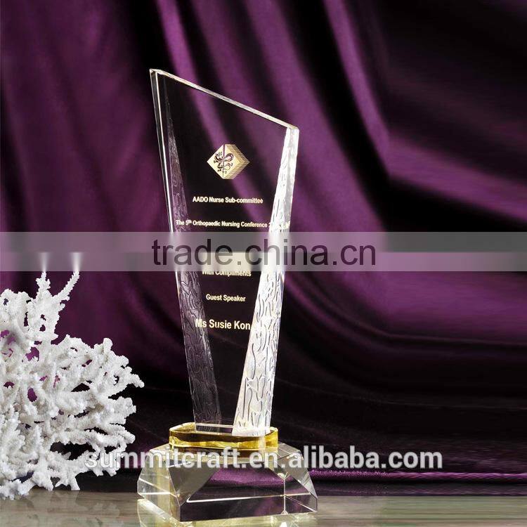 Wholesale clear custom models acrylic award trophy
