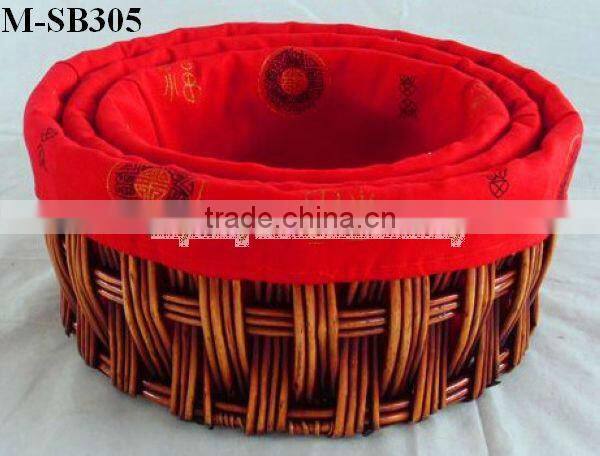 Wicker storage basket with China red liner and knob for honey couple