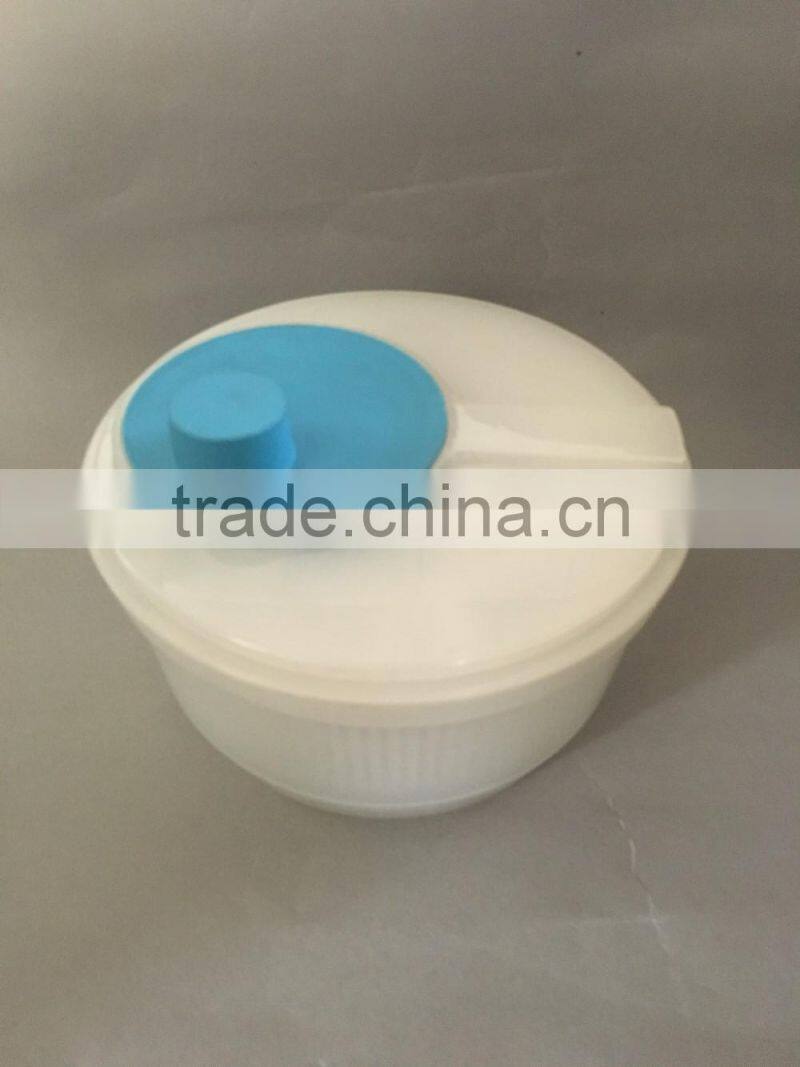 plastic salad spinner