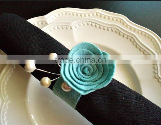 alibaba express best high quality table decoration new products custom fabric felt handmade crown napkin ring made in china