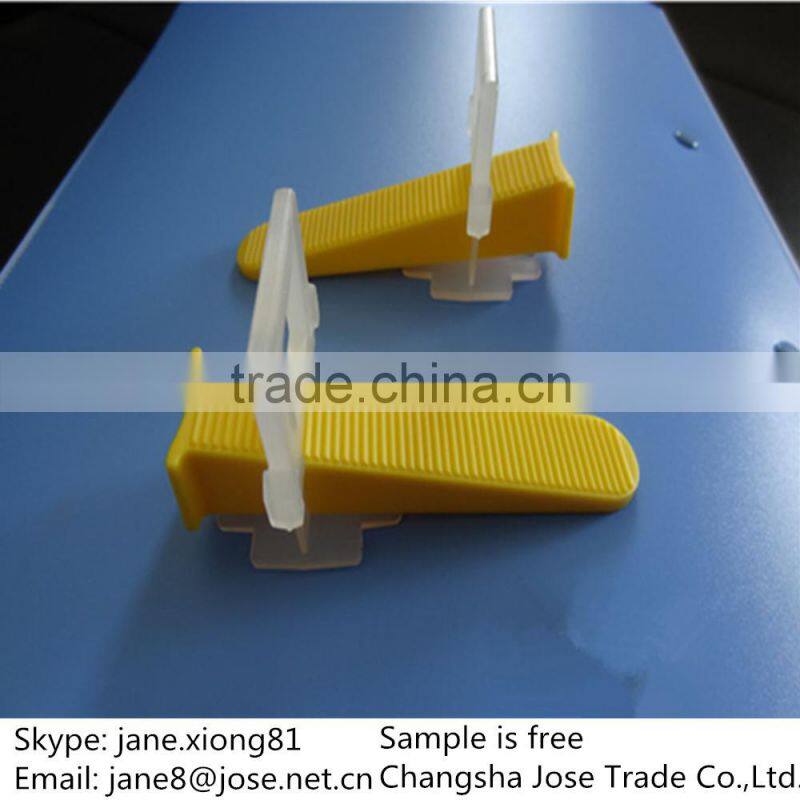 2016 hotsale plastic ceramic tile self leveling systems