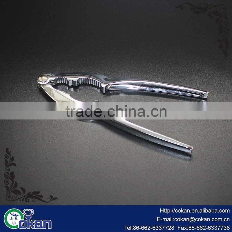 Best seller high qulity Nut Cracker, Chrome Nut Cracker, Plier, Walnut Opener, Kitchen Nutcracker